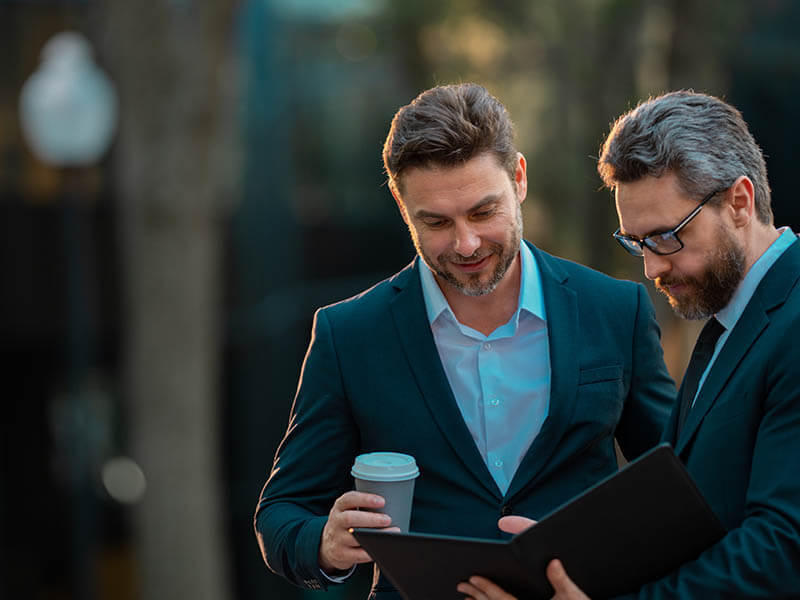 men making a business deal